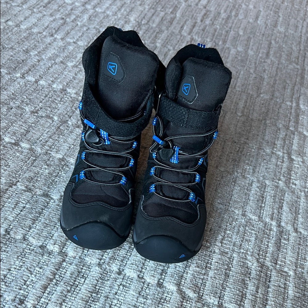 Keen Black and Blue Kids Snow Boots